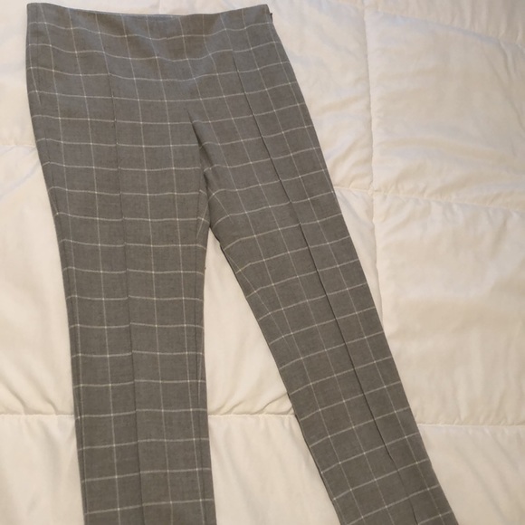 Windowpane print gray pant - Picture 2 of 7